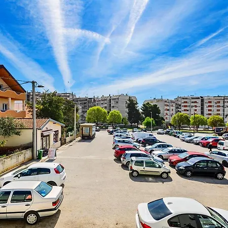 Comfort Holiday - With Parking And Balcony *